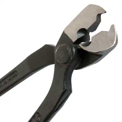 Pince arrache-clous Mustad noire_2
